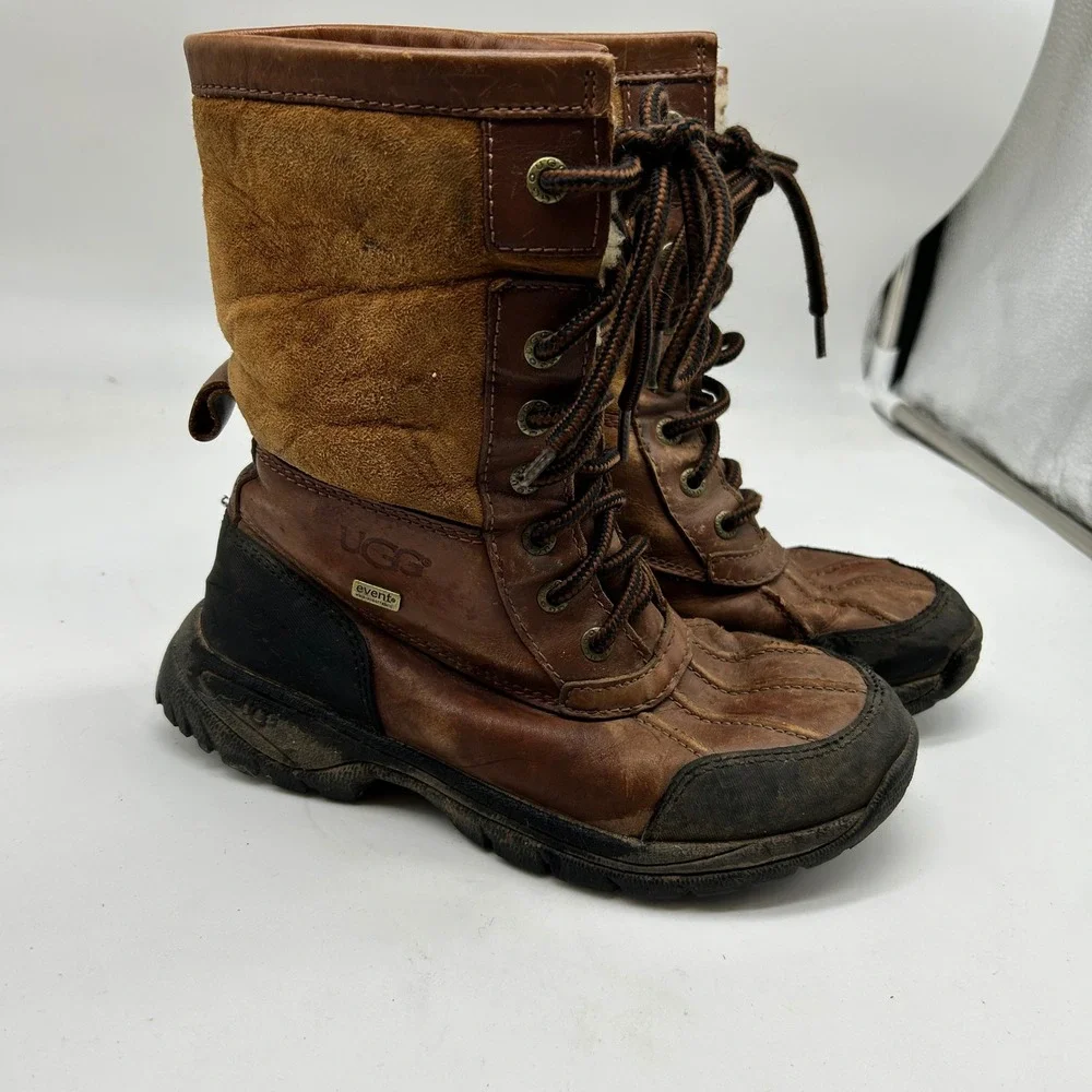UGG Australia Adirondack‎ Brown Leather Waterproof Sheepskin Winter Boots Size 2